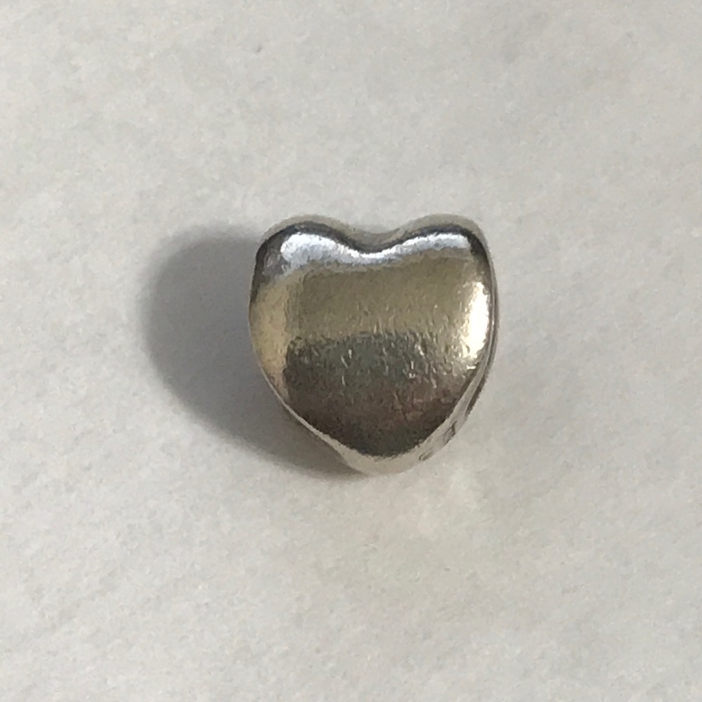 Retired Trollbeads Silver Heart bead charm! LAA